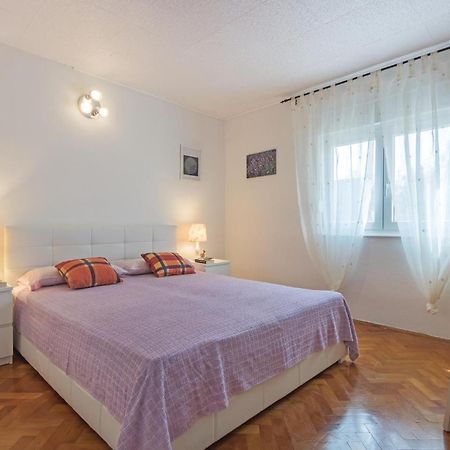 Two-Bedroom Apartment in Fažana Buitenkant foto